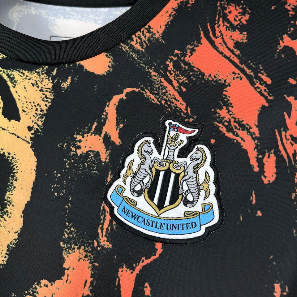 CAMISOLA DO NEWCASTLE 25/26 MULTICOLOR
