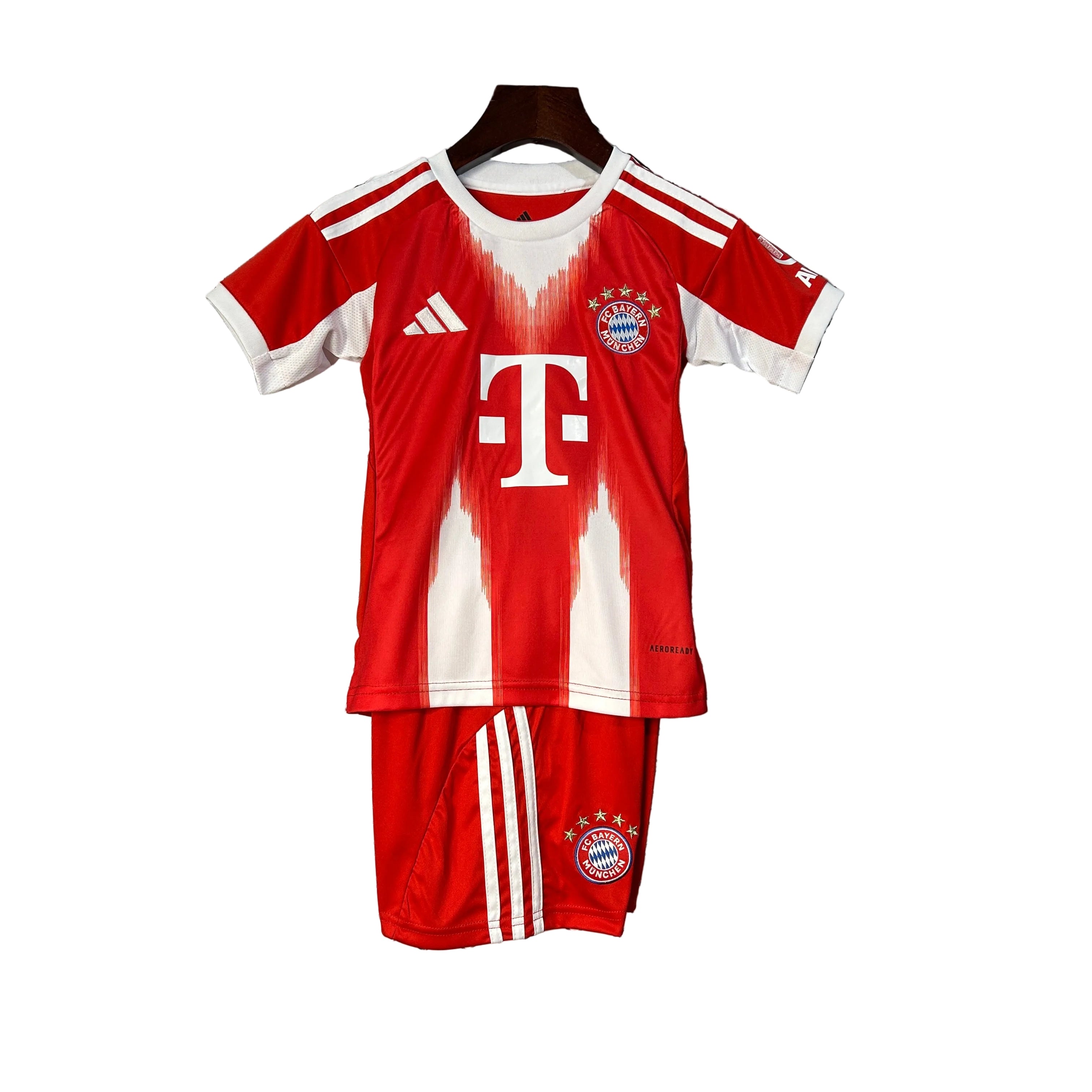 KIT INFANTIL DO BAYENR MUNICH 25/26 VERMELHO