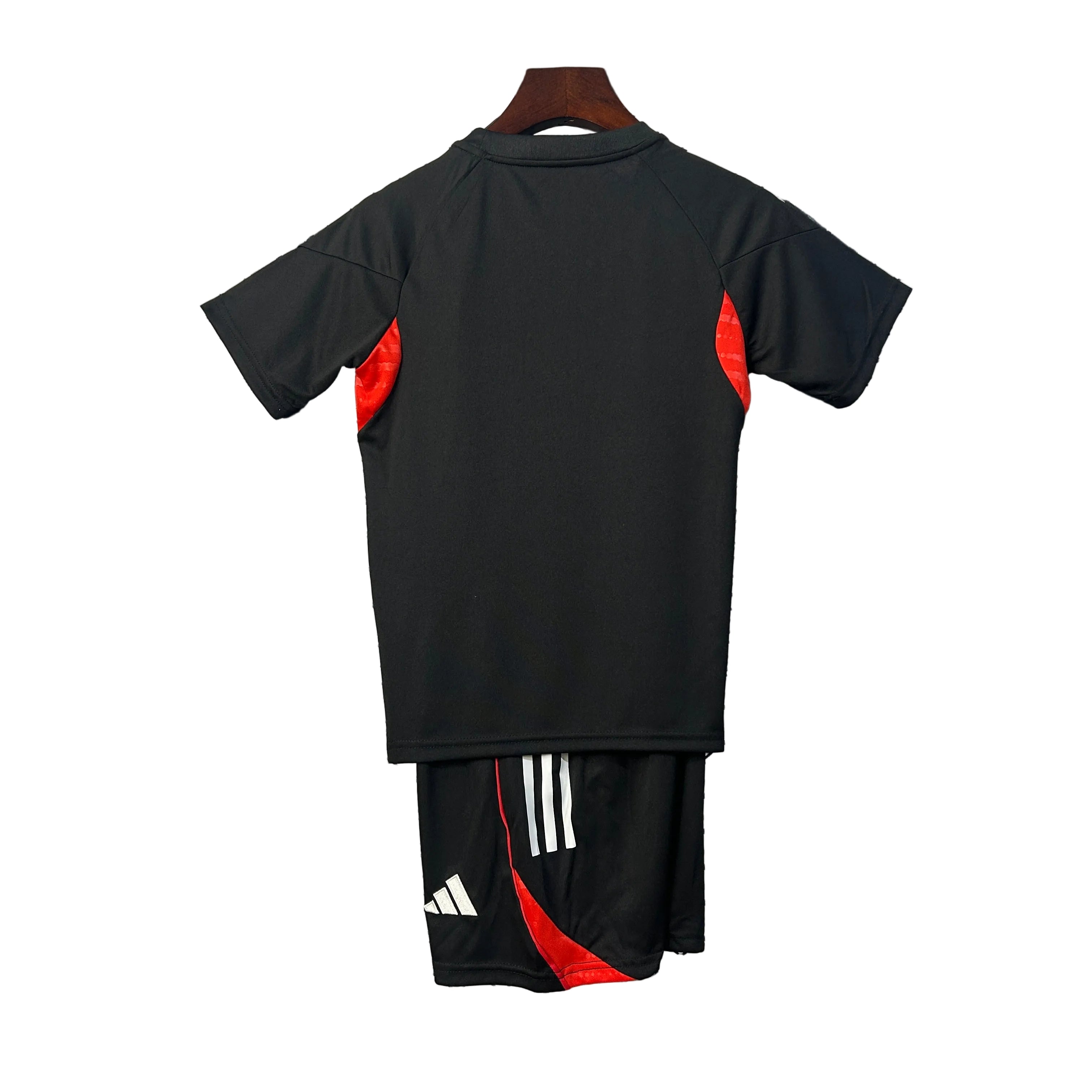 KIT INFANTIL DO BENFICA 25/26 PRETO