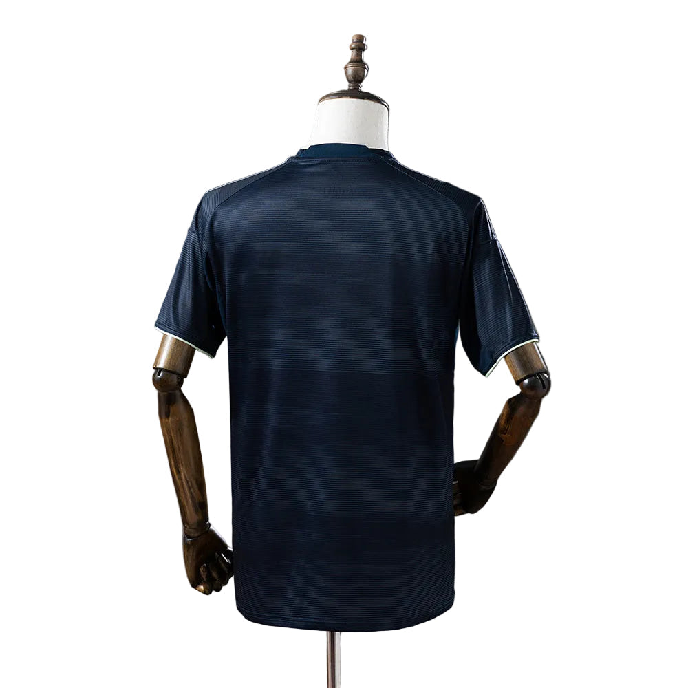 CAMISOLA DO REAL MADRID 25/26 PRETO E BRANCO