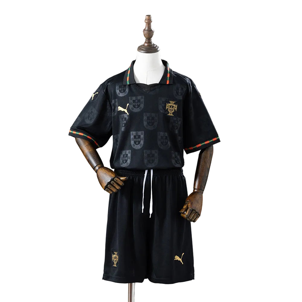 KIT INFANTIL DE PORTUGAL 25/26 PRETO